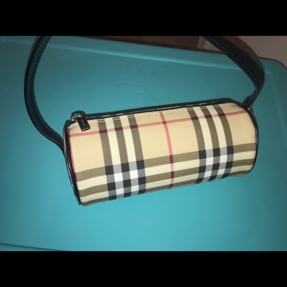 Authentic Burberry small barrel bag